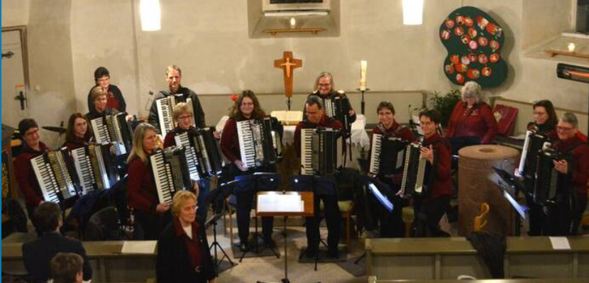 Akkordeo Orchester Tanz der Vampiere