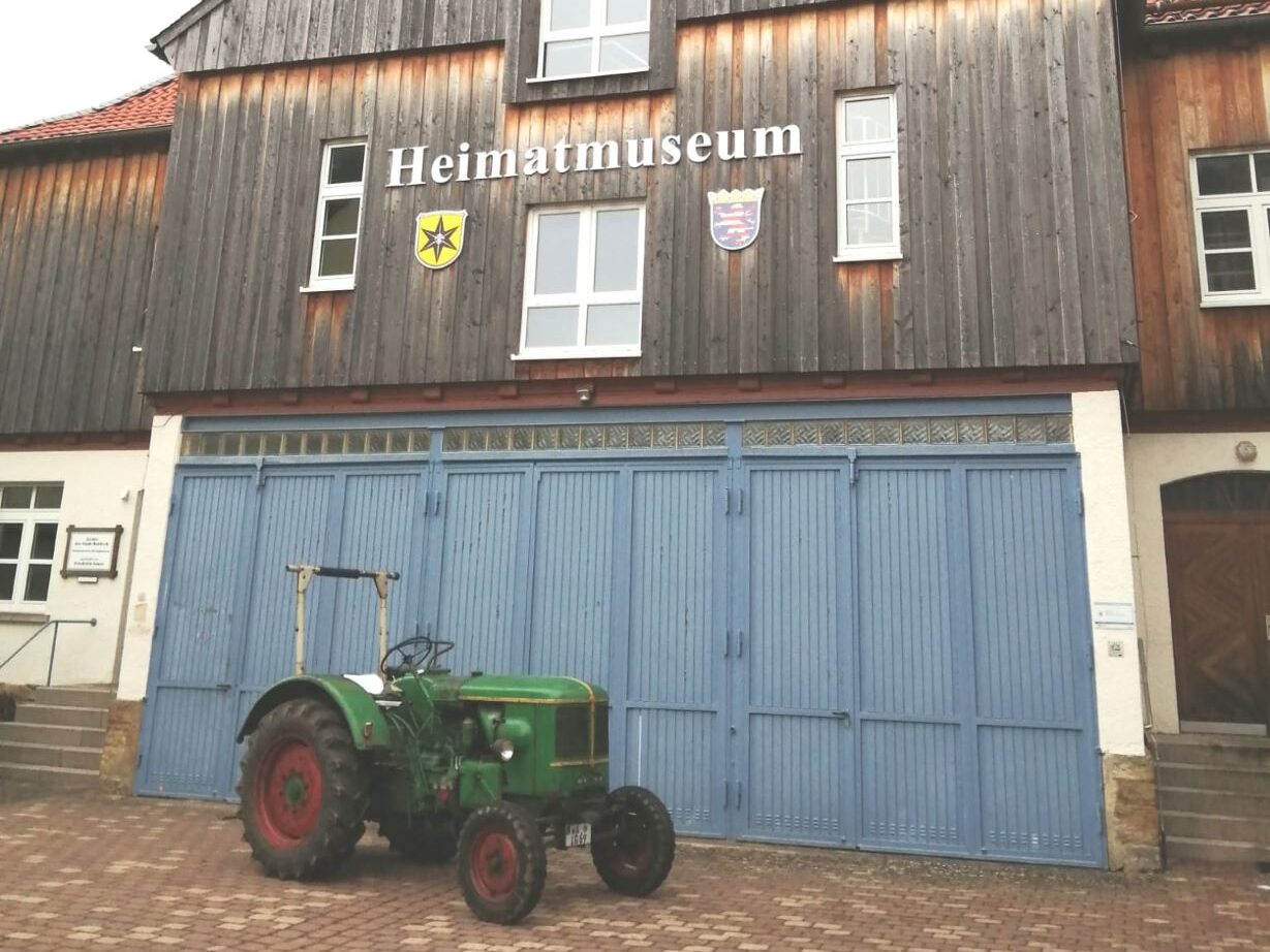 Museum mit Traktor